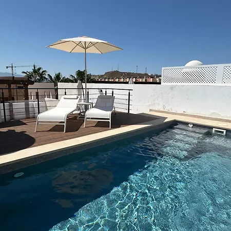 Atico Duplex Con Piscina Privada, Solarium Y Barbacoa